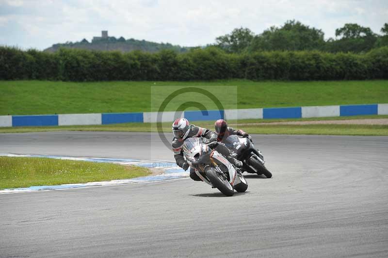 Motorcycle action photographs;donington;donington park leicestershire;donington photographs;event digital images;eventdigitalimages;no limits trackday;peter wileman photography;trackday;trackday digital images;trackday photos