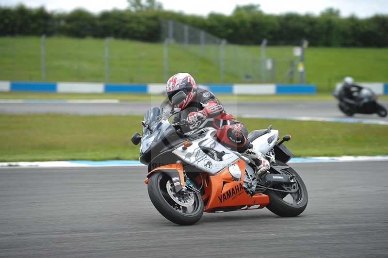 Motorcycle action photographs;donington;donington park leicestershire;donington photographs;event digital images;eventdigitalimages;no limits trackday;peter wileman photography;trackday;trackday digital images;trackday photos