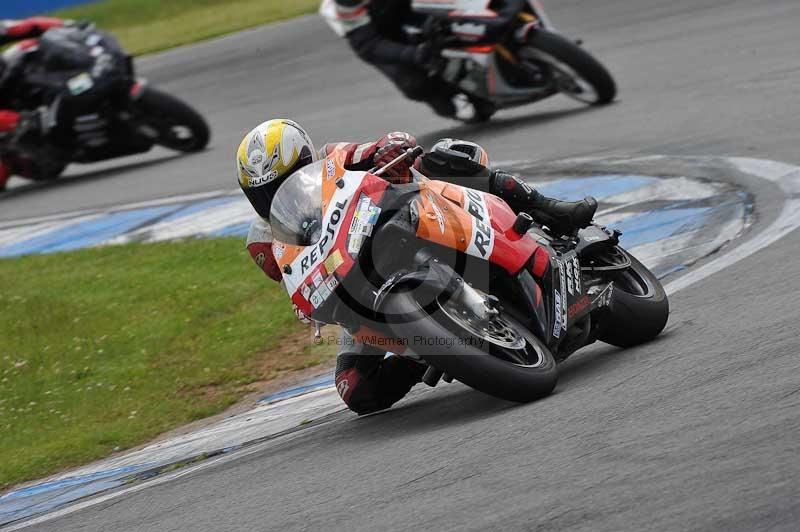 Motorcycle action photographs;donington;donington park leicestershire;donington photographs;event digital images;eventdigitalimages;no limits trackday;peter wileman photography;trackday;trackday digital images;trackday photos