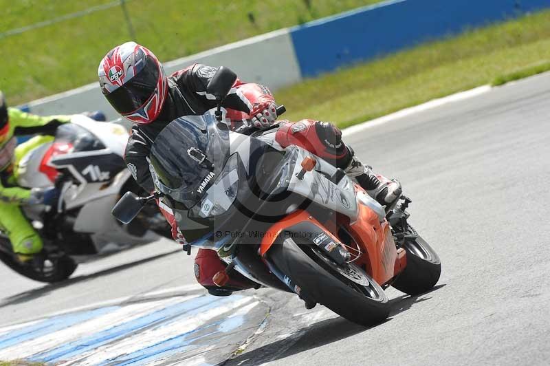 Motorcycle action photographs;donington;donington park leicestershire;donington photographs;event digital images;eventdigitalimages;no limits trackday;peter wileman photography;trackday;trackday digital images;trackday photos