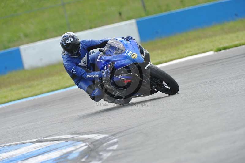 Motorcycle action photographs;donington;donington park leicestershire;donington photographs;event digital images;eventdigitalimages;no limits trackday;peter wileman photography;trackday;trackday digital images;trackday photos
