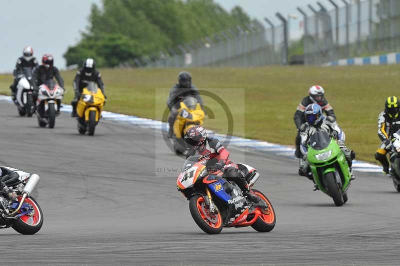 Motorcycle action photographs;donington;donington park leicestershire;donington photographs;event digital images;eventdigitalimages;no limits trackday;peter wileman photography;trackday;trackday digital images;trackday photos