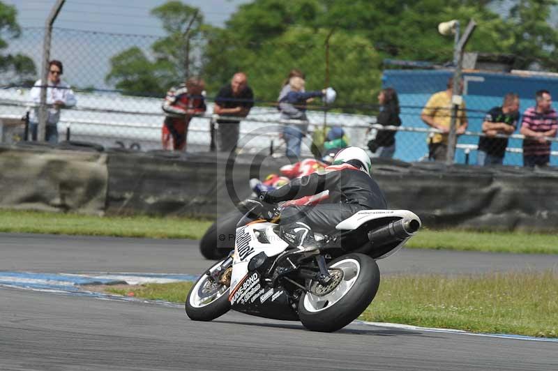 Motorcycle action photographs;donington;donington park leicestershire;donington photographs;event digital images;eventdigitalimages;no limits trackday;peter wileman photography;trackday;trackday digital images;trackday photos