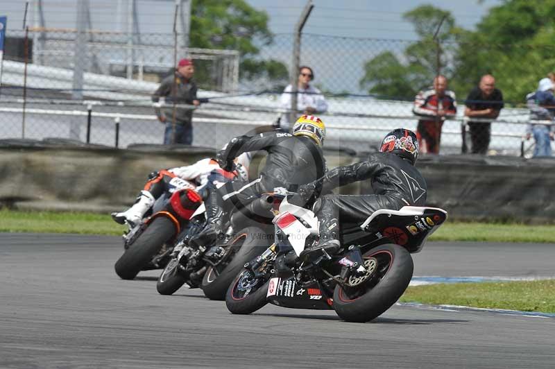 Motorcycle action photographs;donington;donington park leicestershire;donington photographs;event digital images;eventdigitalimages;no limits trackday;peter wileman photography;trackday;trackday digital images;trackday photos