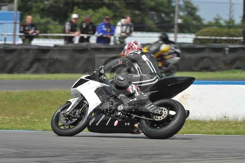 Motorcycle action photographs;donington;donington park leicestershire;donington photographs;event digital images;eventdigitalimages;no limits trackday;peter wileman photography;trackday;trackday digital images;trackday photos