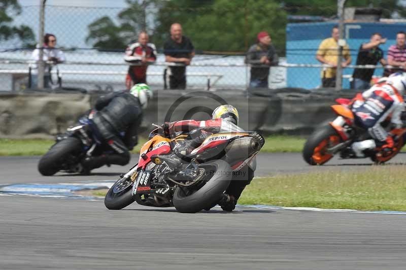 Motorcycle action photographs;donington;donington park leicestershire;donington photographs;event digital images;eventdigitalimages;no limits trackday;peter wileman photography;trackday;trackday digital images;trackday photos