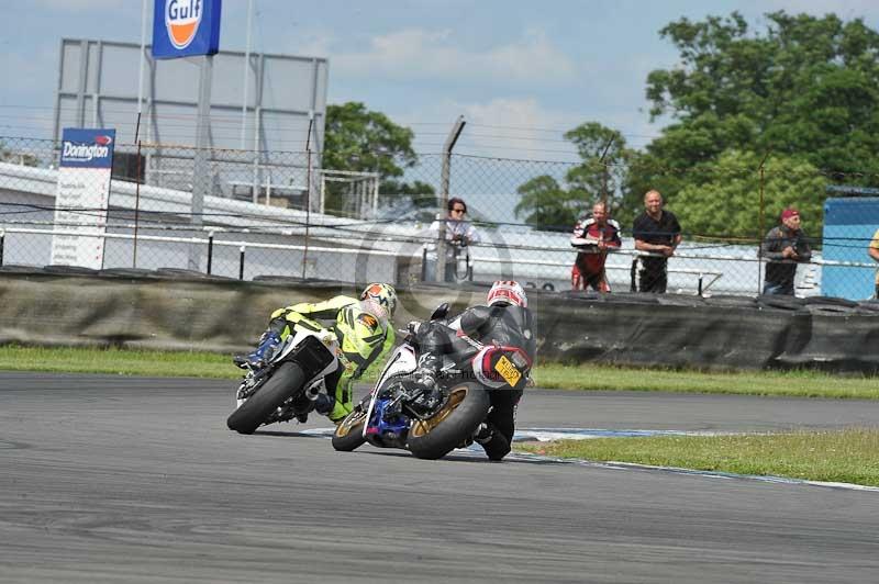 Motorcycle action photographs;donington;donington park leicestershire;donington photographs;event digital images;eventdigitalimages;no limits trackday;peter wileman photography;trackday;trackday digital images;trackday photos