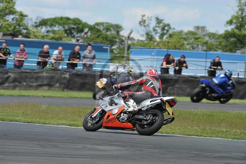 Motorcycle action photographs;donington;donington park leicestershire;donington photographs;event digital images;eventdigitalimages;no limits trackday;peter wileman photography;trackday;trackday digital images;trackday photos