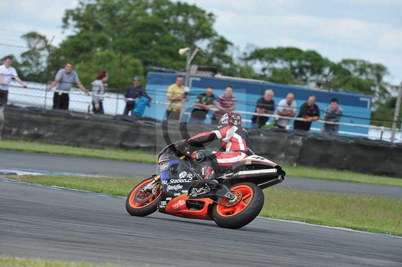 Motorcycle action photographs;donington;donington park leicestershire;donington photographs;event digital images;eventdigitalimages;no limits trackday;peter wileman photography;trackday;trackday digital images;trackday photos