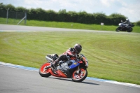 Motorcycle-action-photographs;donington;donington-park-leicestershire;donington-photographs;event-digital-images;eventdigitalimages;no-limits-trackday;peter-wileman-photography;trackday;trackday-digital-images;trackday-photos