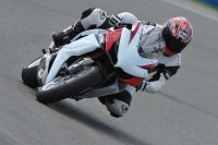 Motorcycle-action-photographs;donington;donington-park-leicestershire;donington-photographs;event-digital-images;eventdigitalimages;no-limits-trackday;peter-wileman-photography;trackday;trackday-digital-images;trackday-photos