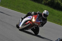 Motorcycle-action-photographs;donington;donington-park-leicestershire;donington-photographs;event-digital-images;eventdigitalimages;no-limits-trackday;peter-wileman-photography;trackday;trackday-digital-images;trackday-photos