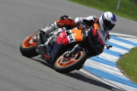 Motorcycle-action-photographs;donington;donington-park-leicestershire;donington-photographs;event-digital-images;eventdigitalimages;no-limits-trackday;peter-wileman-photography;trackday;trackday-digital-images;trackday-photos