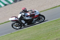 Motorcycle-action-photographs;donington;donington-park-leicestershire;donington-photographs;event-digital-images;eventdigitalimages;no-limits-trackday;peter-wileman-photography;trackday;trackday-digital-images;trackday-photos