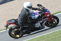 Motorcycle-action-photographs;donington;donington-park-leicestershire;donington-photographs;event-digital-images;eventdigitalimages;no-limits-trackday;peter-wileman-photography;trackday;trackday-digital-images;trackday-photos