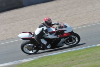 Motorcycle-action-photographs;donington;donington-park-leicestershire;donington-photographs;event-digital-images;eventdigitalimages;no-limits-trackday;peter-wileman-photography;trackday;trackday-digital-images;trackday-photos