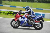 Motorcycle-action-photographs;donington;donington-park-leicestershire;donington-photographs;event-digital-images;eventdigitalimages;no-limits-trackday;peter-wileman-photography;trackday;trackday-digital-images;trackday-photos