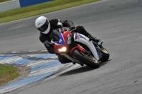 Motorcycle-action-photographs;donington;donington-park-leicestershire;donington-photographs;event-digital-images;eventdigitalimages;no-limits-trackday;peter-wileman-photography;trackday;trackday-digital-images;trackday-photos