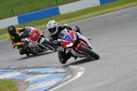 Motorcycle-action-photographs;donington;donington-park-leicestershire;donington-photographs;event-digital-images;eventdigitalimages;no-limits-trackday;peter-wileman-photography;trackday;trackday-digital-images;trackday-photos