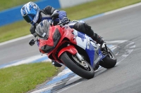 Motorcycle-action-photographs;donington;donington-park-leicestershire;donington-photographs;event-digital-images;eventdigitalimages;no-limits-trackday;peter-wileman-photography;trackday;trackday-digital-images;trackday-photos