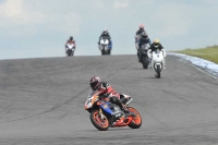 Motorcycle-action-photographs;donington;donington-park-leicestershire;donington-photographs;event-digital-images;eventdigitalimages;no-limits-trackday;peter-wileman-photography;trackday;trackday-digital-images;trackday-photos