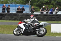 Motorcycle-action-photographs;donington;donington-park-leicestershire;donington-photographs;event-digital-images;eventdigitalimages;no-limits-trackday;peter-wileman-photography;trackday;trackday-digital-images;trackday-photos
