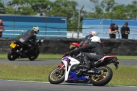 Motorcycle-action-photographs;donington;donington-park-leicestershire;donington-photographs;event-digital-images;eventdigitalimages;no-limits-trackday;peter-wileman-photography;trackday;trackday-digital-images;trackday-photos
