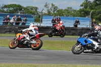 Motorcycle-action-photographs;donington;donington-park-leicestershire;donington-photographs;event-digital-images;eventdigitalimages;no-limits-trackday;peter-wileman-photography;trackday;trackday-digital-images;trackday-photos