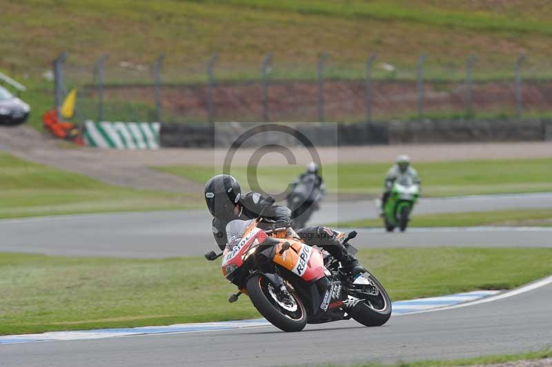 Motorcycle action photographs;donington;donington park leicestershire;donington photographs;event digital images;eventdigitalimages;no limits trackday;peter wileman photography;trackday;trackday digital images;trackday photos