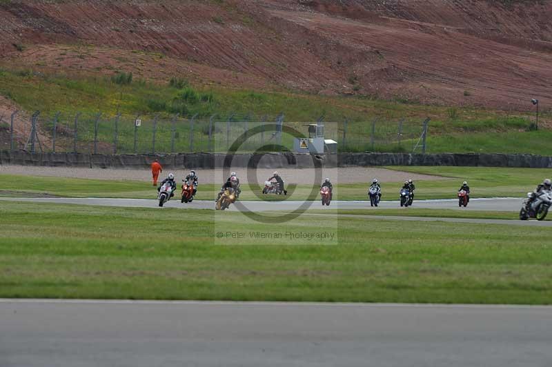 Motorcycle action photographs;donington;donington park leicestershire;donington photographs;event digital images;eventdigitalimages;no limits trackday;peter wileman photography;trackday;trackday digital images;trackday photos