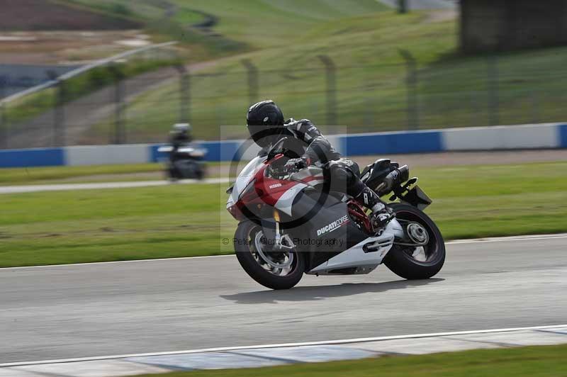 Motorcycle action photographs;donington;donington park leicestershire;donington photographs;event digital images;eventdigitalimages;no limits trackday;peter wileman photography;trackday;trackday digital images;trackday photos