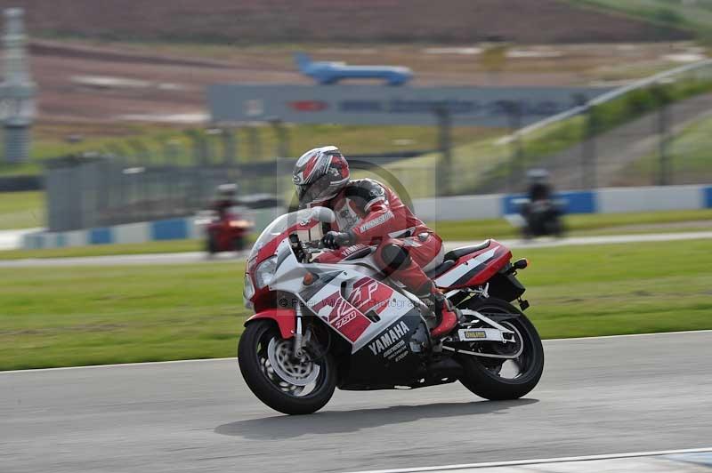 Motorcycle action photographs;donington;donington park leicestershire;donington photographs;event digital images;eventdigitalimages;no limits trackday;peter wileman photography;trackday;trackday digital images;trackday photos