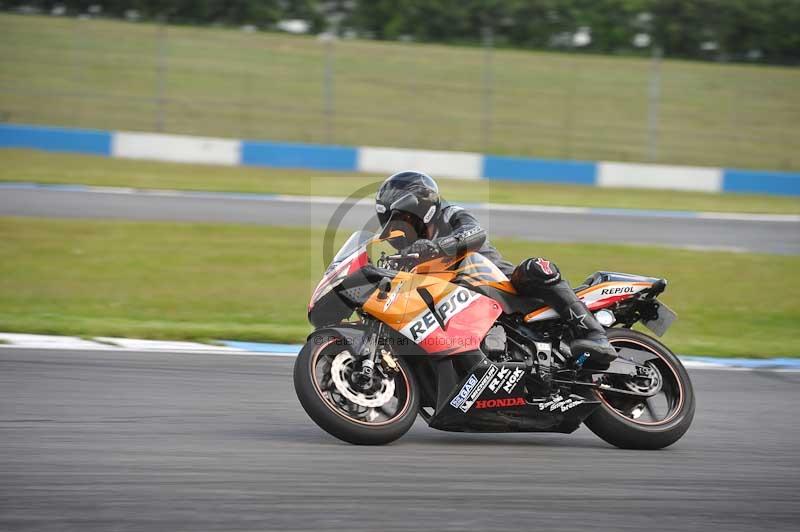 Motorcycle action photographs;donington;donington park leicestershire;donington photographs;event digital images;eventdigitalimages;no limits trackday;peter wileman photography;trackday;trackday digital images;trackday photos