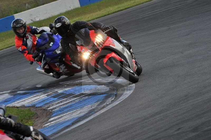 Motorcycle action photographs;donington;donington park leicestershire;donington photographs;event digital images;eventdigitalimages;no limits trackday;peter wileman photography;trackday;trackday digital images;trackday photos