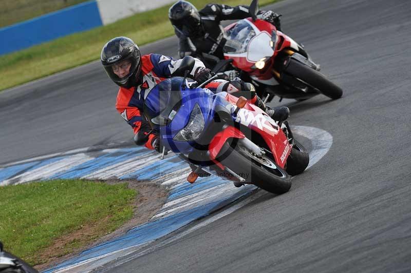 Motorcycle action photographs;donington;donington park leicestershire;donington photographs;event digital images;eventdigitalimages;no limits trackday;peter wileman photography;trackday;trackday digital images;trackday photos