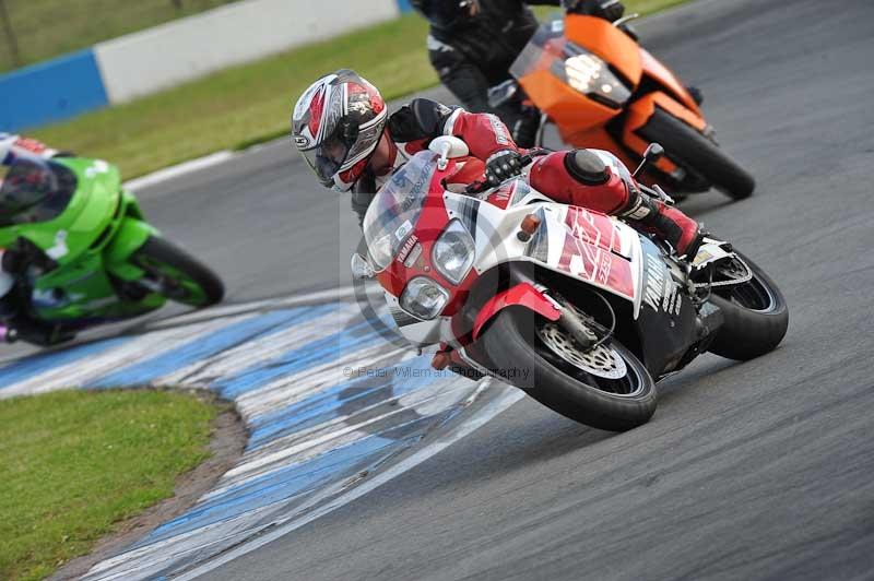 Motorcycle action photographs;donington;donington park leicestershire;donington photographs;event digital images;eventdigitalimages;no limits trackday;peter wileman photography;trackday;trackday digital images;trackday photos