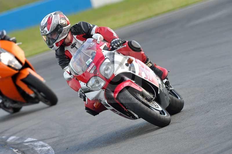 Motorcycle action photographs;donington;donington park leicestershire;donington photographs;event digital images;eventdigitalimages;no limits trackday;peter wileman photography;trackday;trackday digital images;trackday photos