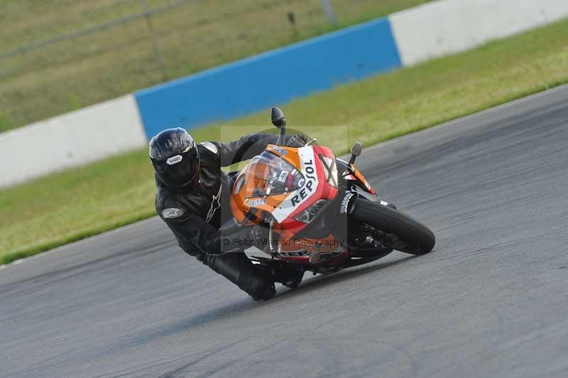 Motorcycle action photographs;donington;donington park leicestershire;donington photographs;event digital images;eventdigitalimages;no limits trackday;peter wileman photography;trackday;trackday digital images;trackday photos