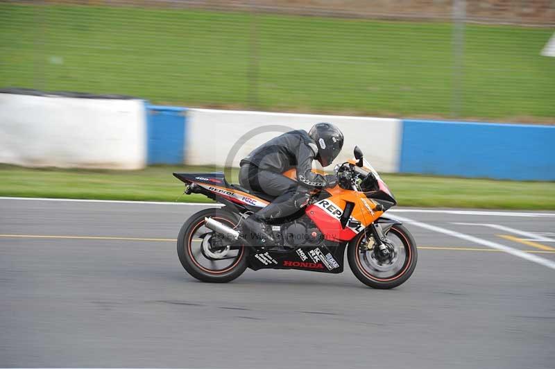 Motorcycle action photographs;donington;donington park leicestershire;donington photographs;event digital images;eventdigitalimages;no limits trackday;peter wileman photography;trackday;trackday digital images;trackday photos