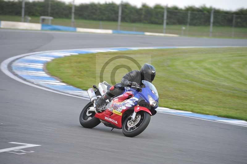 Motorcycle action photographs;donington;donington park leicestershire;donington photographs;event digital images;eventdigitalimages;no limits trackday;peter wileman photography;trackday;trackday digital images;trackday photos