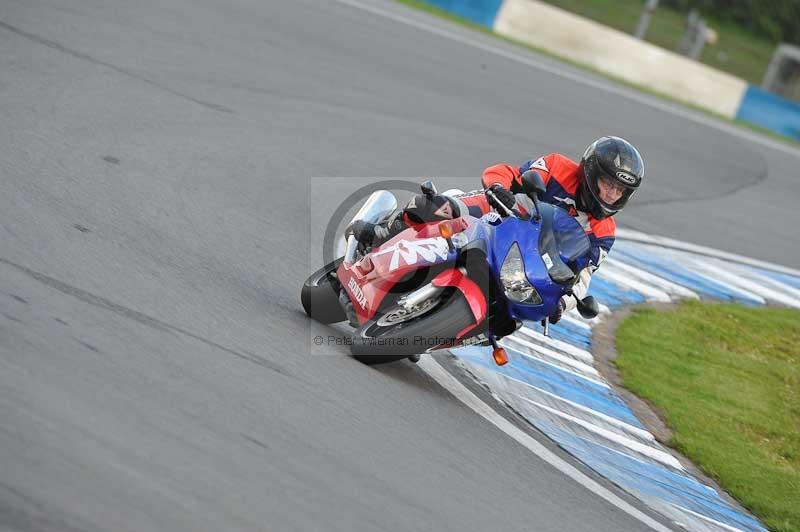 Motorcycle action photographs;donington;donington park leicestershire;donington photographs;event digital images;eventdigitalimages;no limits trackday;peter wileman photography;trackday;trackday digital images;trackday photos