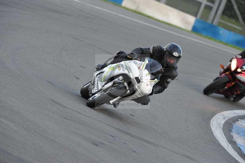 Motorcycle action photographs;donington;donington park leicestershire;donington photographs;event digital images;eventdigitalimages;no limits trackday;peter wileman photography;trackday;trackday digital images;trackday photos