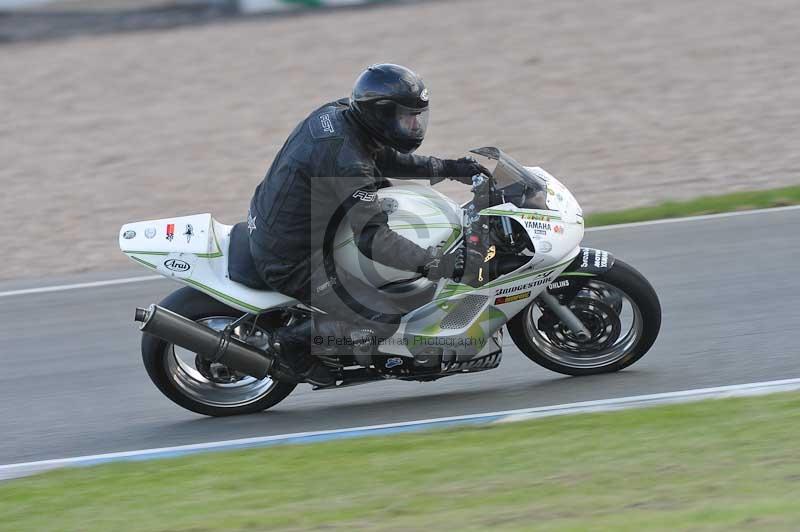 Motorcycle action photographs;donington;donington park leicestershire;donington photographs;event digital images;eventdigitalimages;no limits trackday;peter wileman photography;trackday;trackday digital images;trackday photos