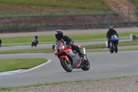 Motorcycle-action-photographs;donington;donington-park-leicestershire;donington-photographs;event-digital-images;eventdigitalimages;no-limits-trackday;peter-wileman-photography;trackday;trackday-digital-images;trackday-photos