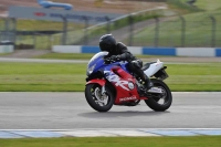Motorcycle-action-photographs;donington;donington-park-leicestershire;donington-photographs;event-digital-images;eventdigitalimages;no-limits-trackday;peter-wileman-photography;trackday;trackday-digital-images;trackday-photos