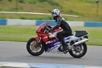 Motorcycle-action-photographs;donington;donington-park-leicestershire;donington-photographs;event-digital-images;eventdigitalimages;no-limits-trackday;peter-wileman-photography;trackday;trackday-digital-images;trackday-photos