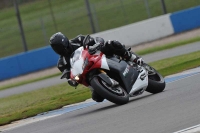 Motorcycle-action-photographs;donington;donington-park-leicestershire;donington-photographs;event-digital-images;eventdigitalimages;no-limits-trackday;peter-wileman-photography;trackday;trackday-digital-images;trackday-photos
