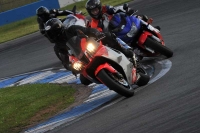 Motorcycle-action-photographs;donington;donington-park-leicestershire;donington-photographs;event-digital-images;eventdigitalimages;no-limits-trackday;peter-wileman-photography;trackday;trackday-digital-images;trackday-photos