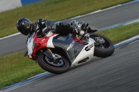 Motorcycle-action-photographs;donington;donington-park-leicestershire;donington-photographs;event-digital-images;eventdigitalimages;no-limits-trackday;peter-wileman-photography;trackday;trackday-digital-images;trackday-photos
