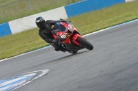 Motorcycle-action-photographs;donington;donington-park-leicestershire;donington-photographs;event-digital-images;eventdigitalimages;no-limits-trackday;peter-wileman-photography;trackday;trackday-digital-images;trackday-photos
